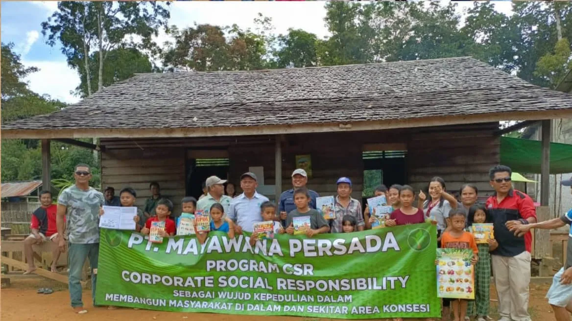 PT. Mayawana Persada bantu Buku Pelajaran Sekolah Dasar
