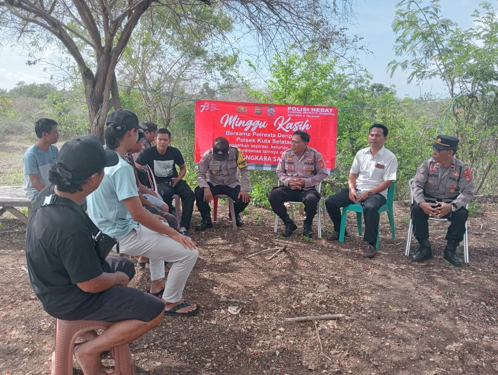 Minggu Kasih Polsek Kutsel Jalin Dialog Kamtibmas Bersama Warga 