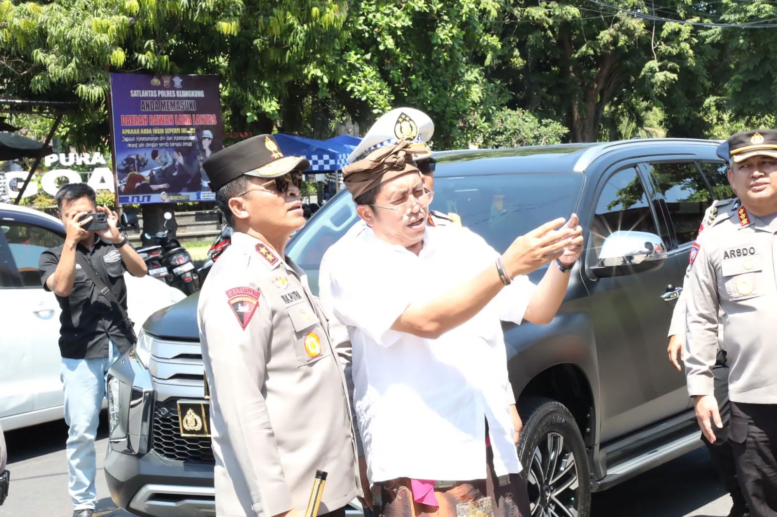 Kapolda Bali Cek Kesiapan Polres Klungkung di Pos Goa Lawah
