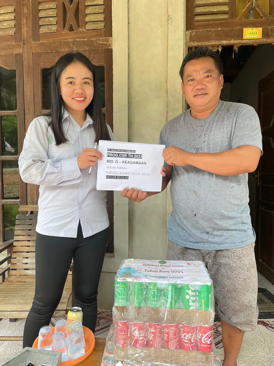 Momen Natal PT Mayawana Persada Berbagi Kasih Bersama Masyarakat Sekitar
