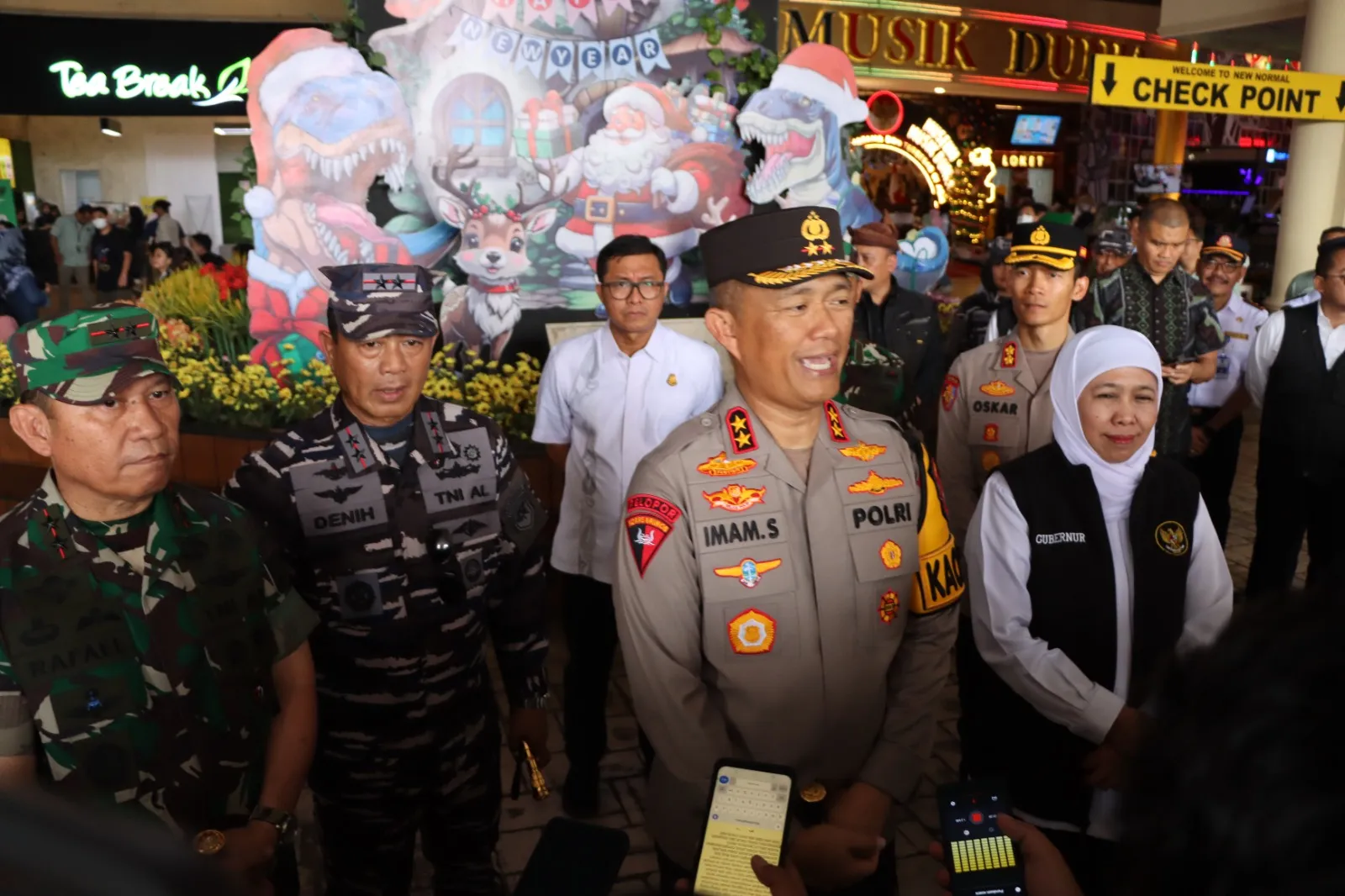 Kapolda Jatim Bersama Forkopimda Cek Moda Transportasi dan Obyek Wisata Libur Tahun Baru 2024