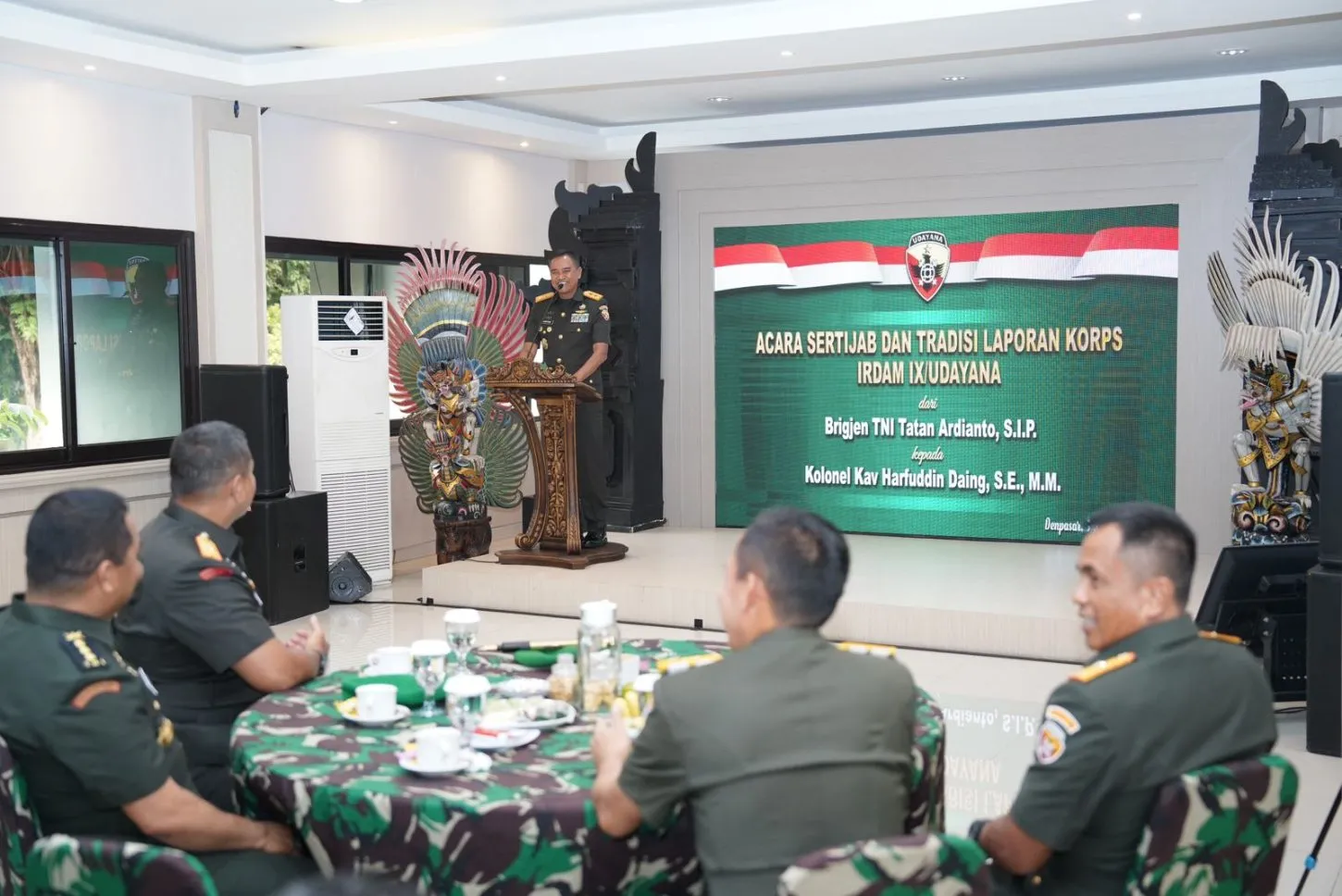 Pangdam IX/Udayana: Pergantian Pejabat Merupakan Mekanisme Pembinaan Personil Untuk Wujudkan TNI AD Yang PRIMA