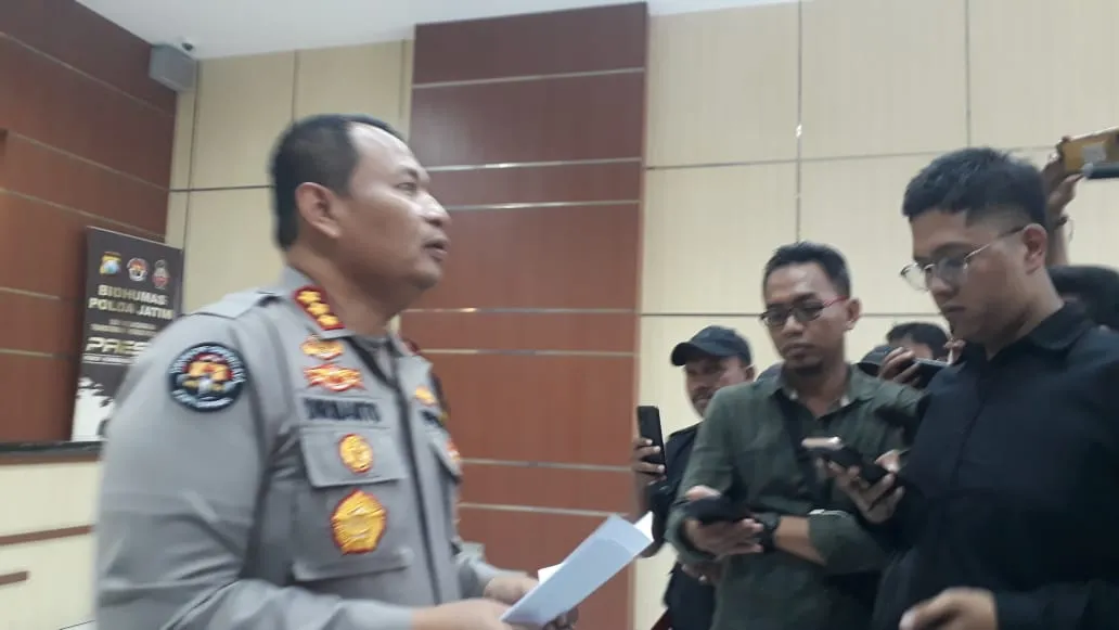Kabidhumas Polda Jatim Beri Penjelasan Terkait Kasus Penembakan di Sampang