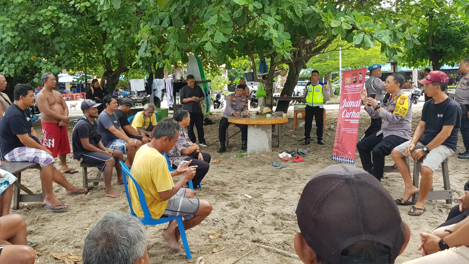 Kapolsek Kuta Tatap Muka Dengan Kelompok Nelayan Samudra Jaya