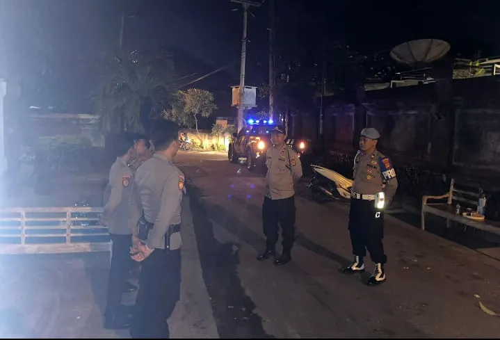 Tingkatkan Keamanan Wilayah, Polsek Dentim Gencarkan Blue Light Patrol 
