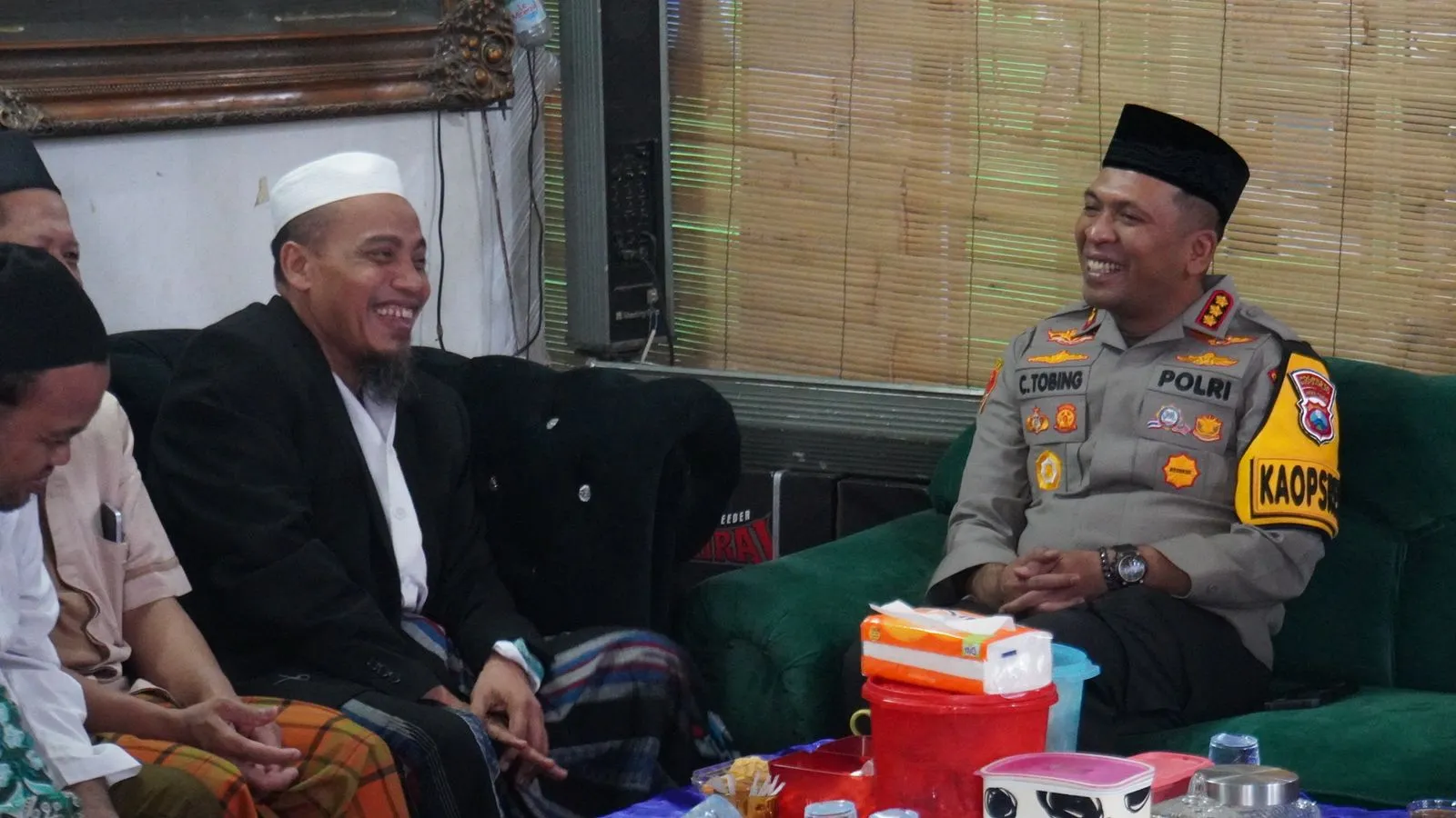 Kapolresta Sidoarjo Edukasi Santri Bijak Hadapi Era Digital