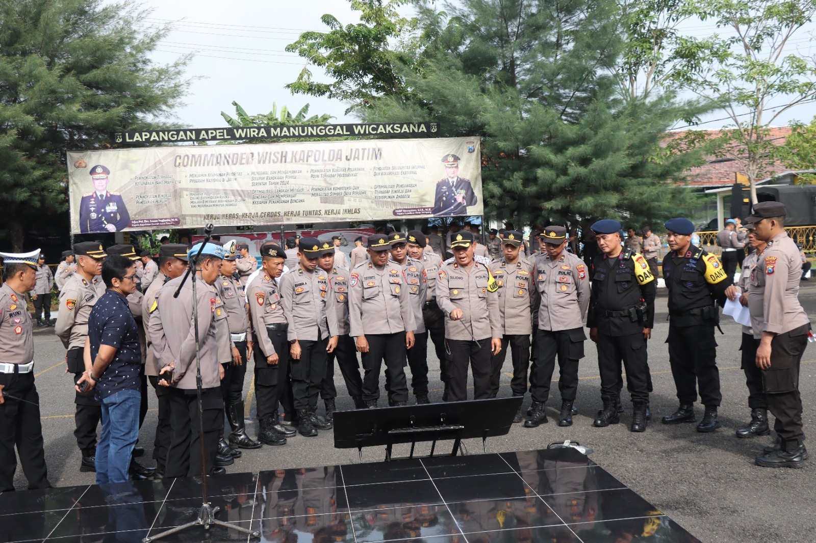 Polres Sampang Siapkan 178 Personil Untuk Pengamanan Sidang Di Kantor PN Sampang