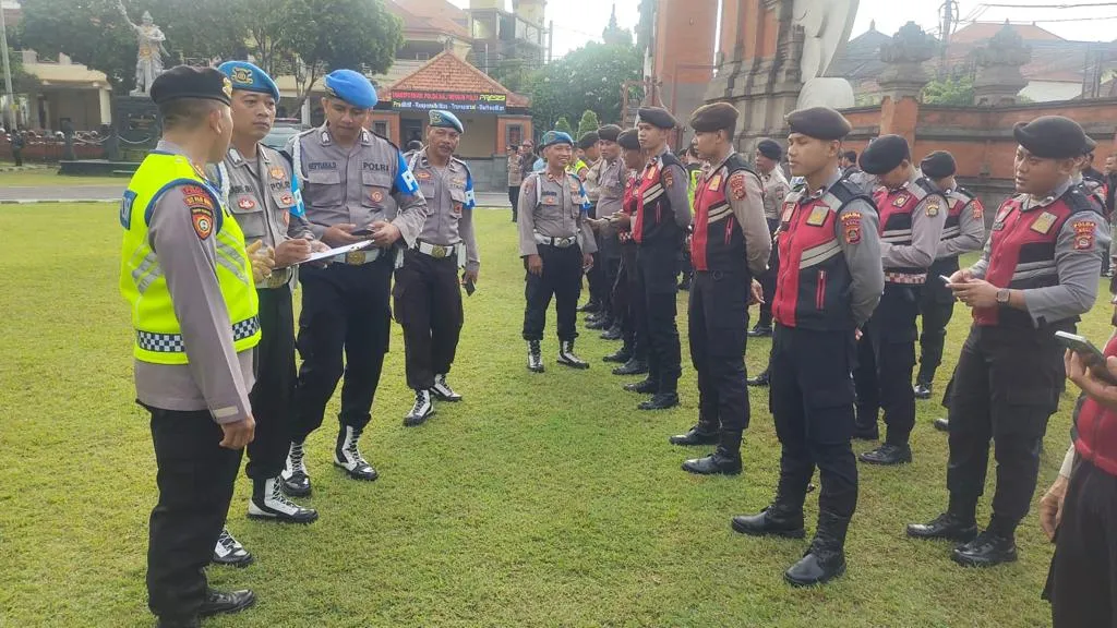 Kontrol Kekuatan Personil Subsatgas Propam Cek dan Awasi Apel Operasi
