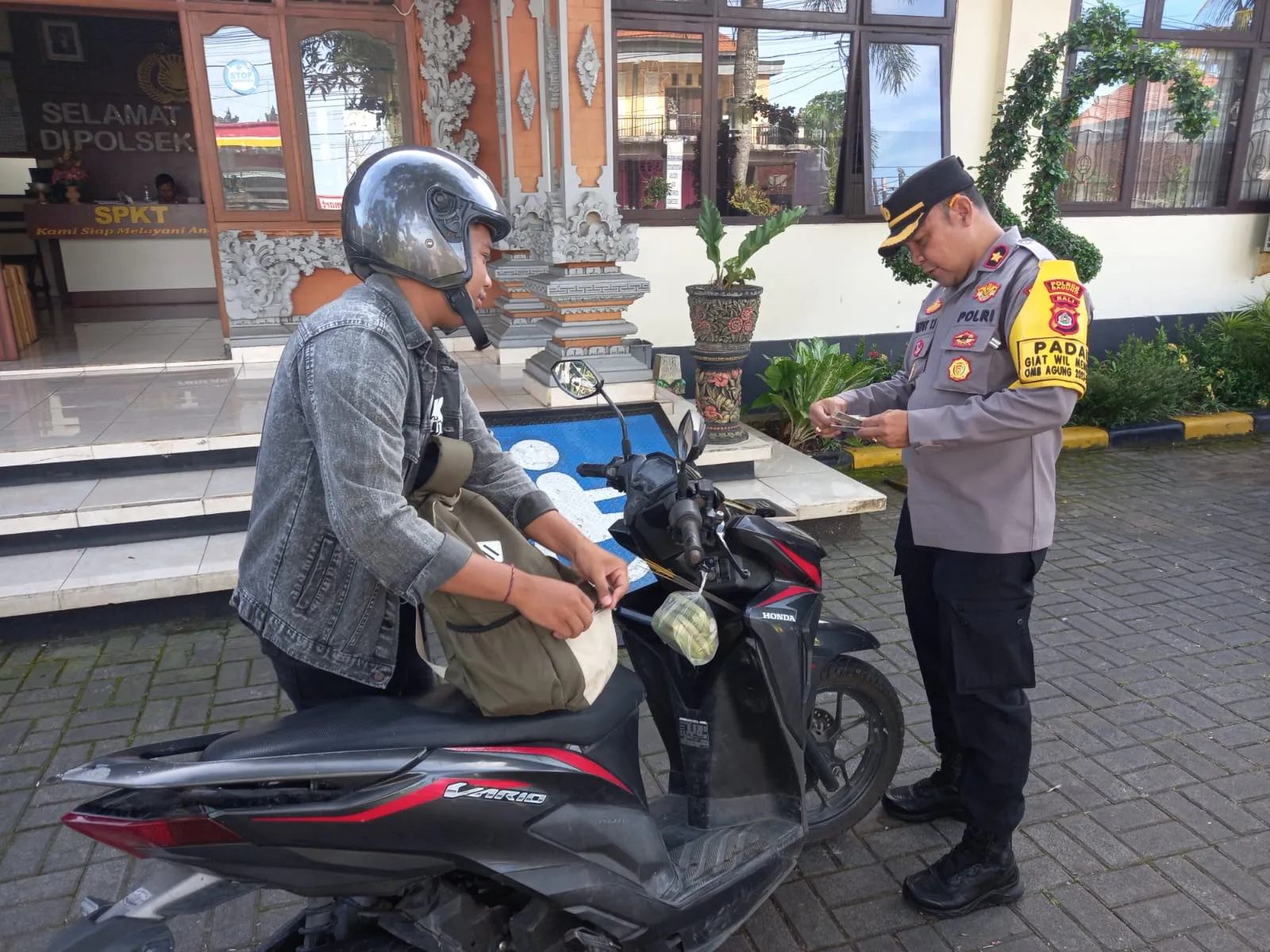 Polsek Mengwi Laksanakan Hunting Sistem Depan Halaman Mapolsek 