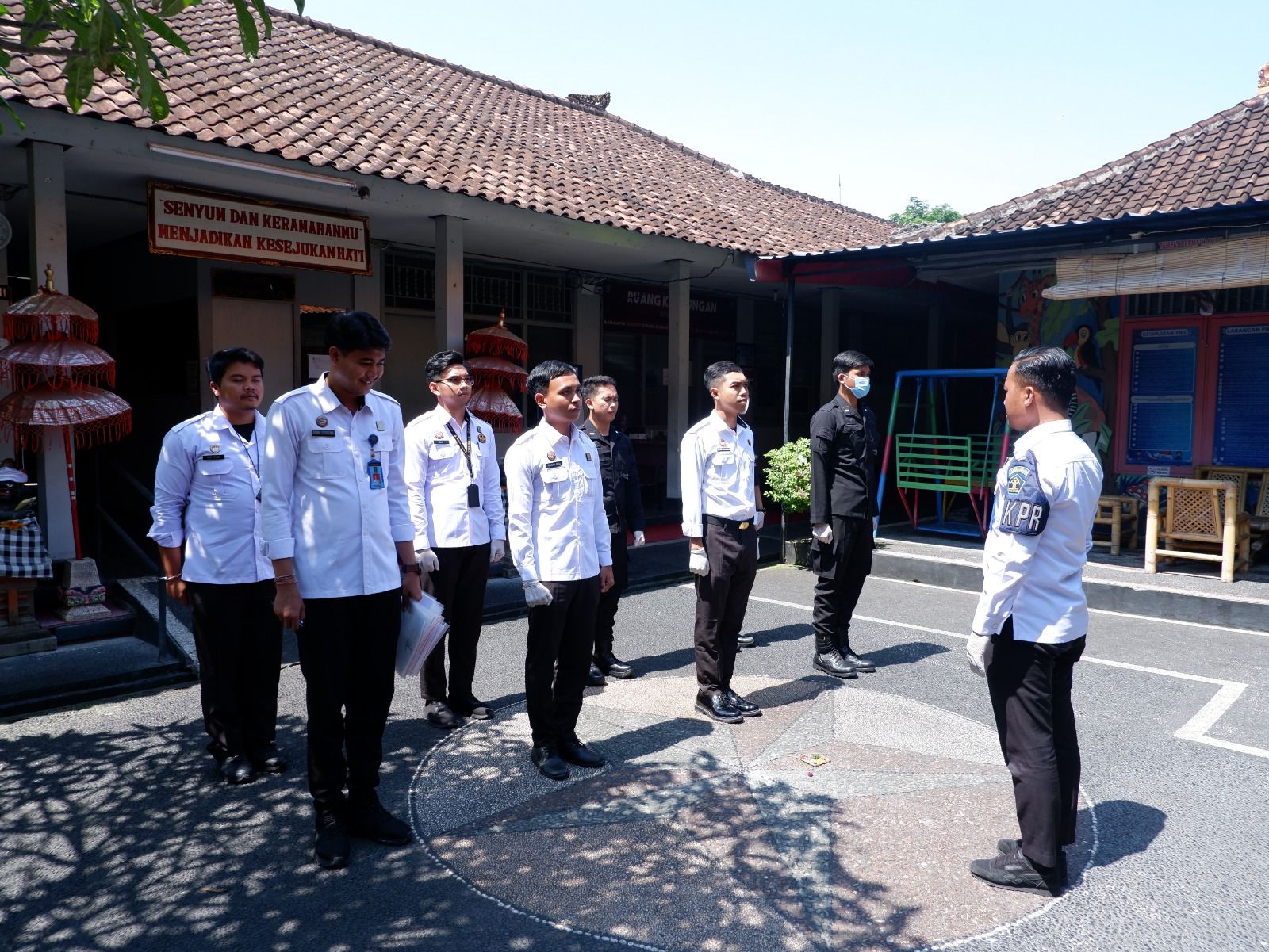 Tim Satops Patnal Rutan Gianyar Geledah Blok Hunian Perangi Narkoba 