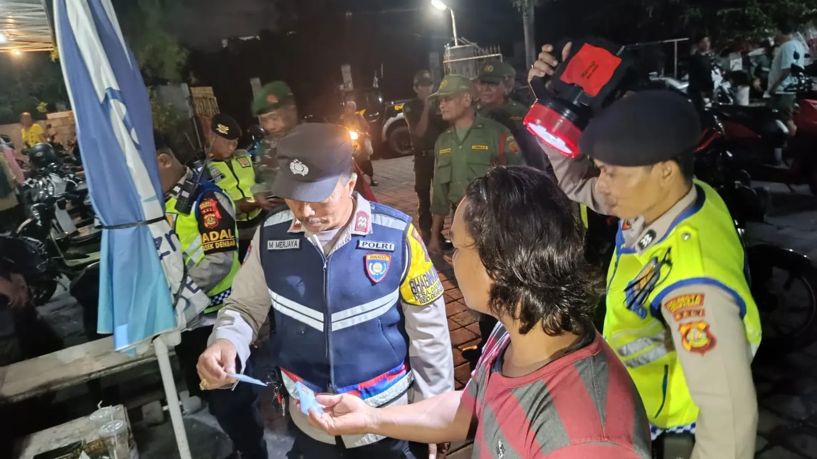 Gencarkan Tibduktang Polsek Denbar Bersama Tiga Pilar Sasar Desa DPK 
