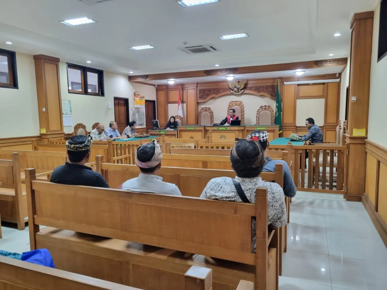 Sidang Putusan Permohonan Praperadilan Atas Perkara Dugaan Penyimpangan Pengelolaan Dana LPD Kedewatan