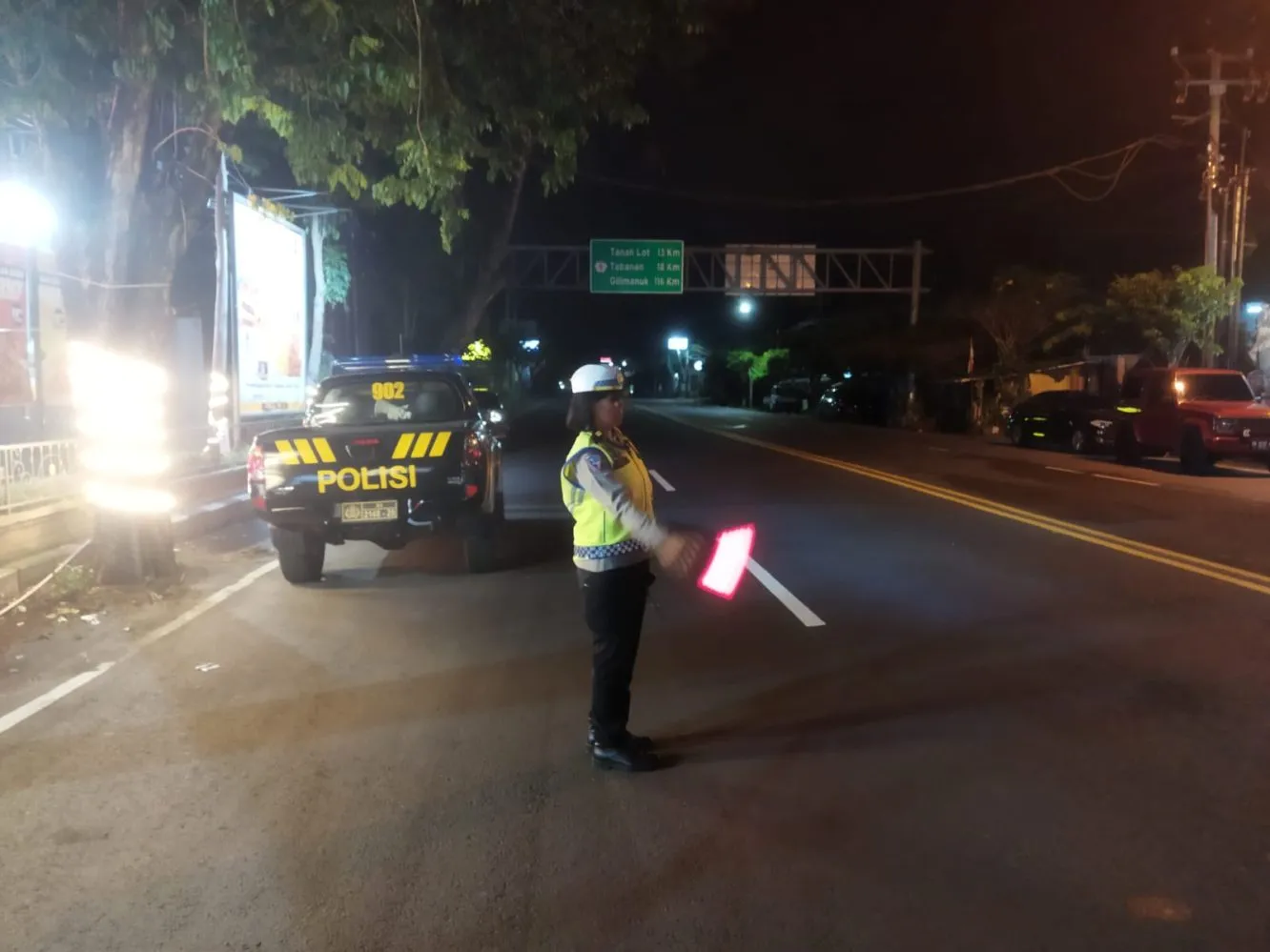 Polsek Denbar Intensifkan Patroli Subuh Jaga Situasi Wilayah Tetap Kondusif 