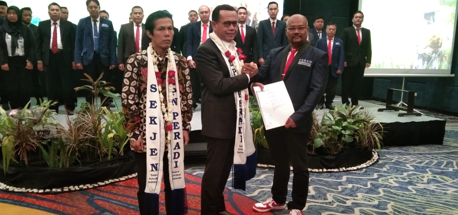 41 Orang Pengurus dan Anggota DPC Peradi SAI Sidoarjo Raya Resmi Dilantik