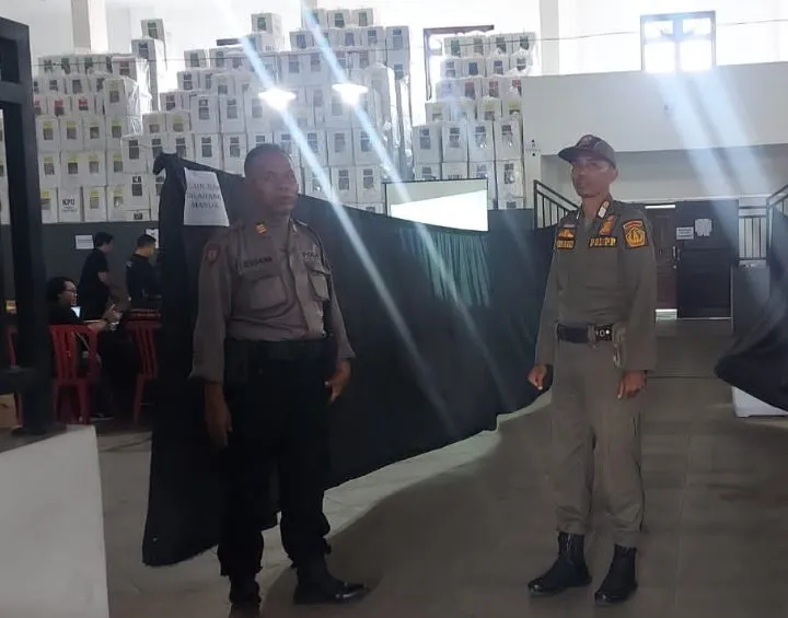 Kanit Samapta AKP Sudana, Pimpin Pengamanan Pleno Penghitungan di PPK