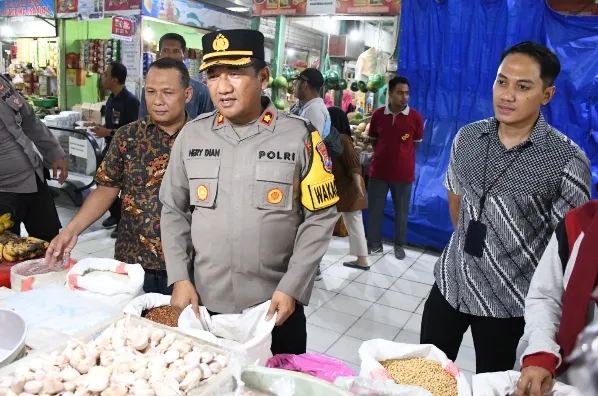 Satgas Pangan Polres Madiun Kota Bersama Disperindag Pantau Stok dan Harga Bahan Pokok Pangan