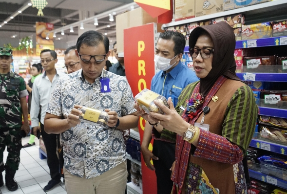 Sekda Kabupaten Sidoarjo Sidak Mamin Jelang Hari Raya Idul Fitri 1445 H