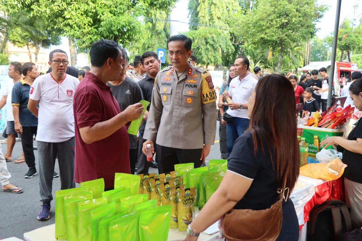 Pasar Murah Taman Kota Singaraja Digelar Pemkab Buleleng Bersama Polres Buleleng 
