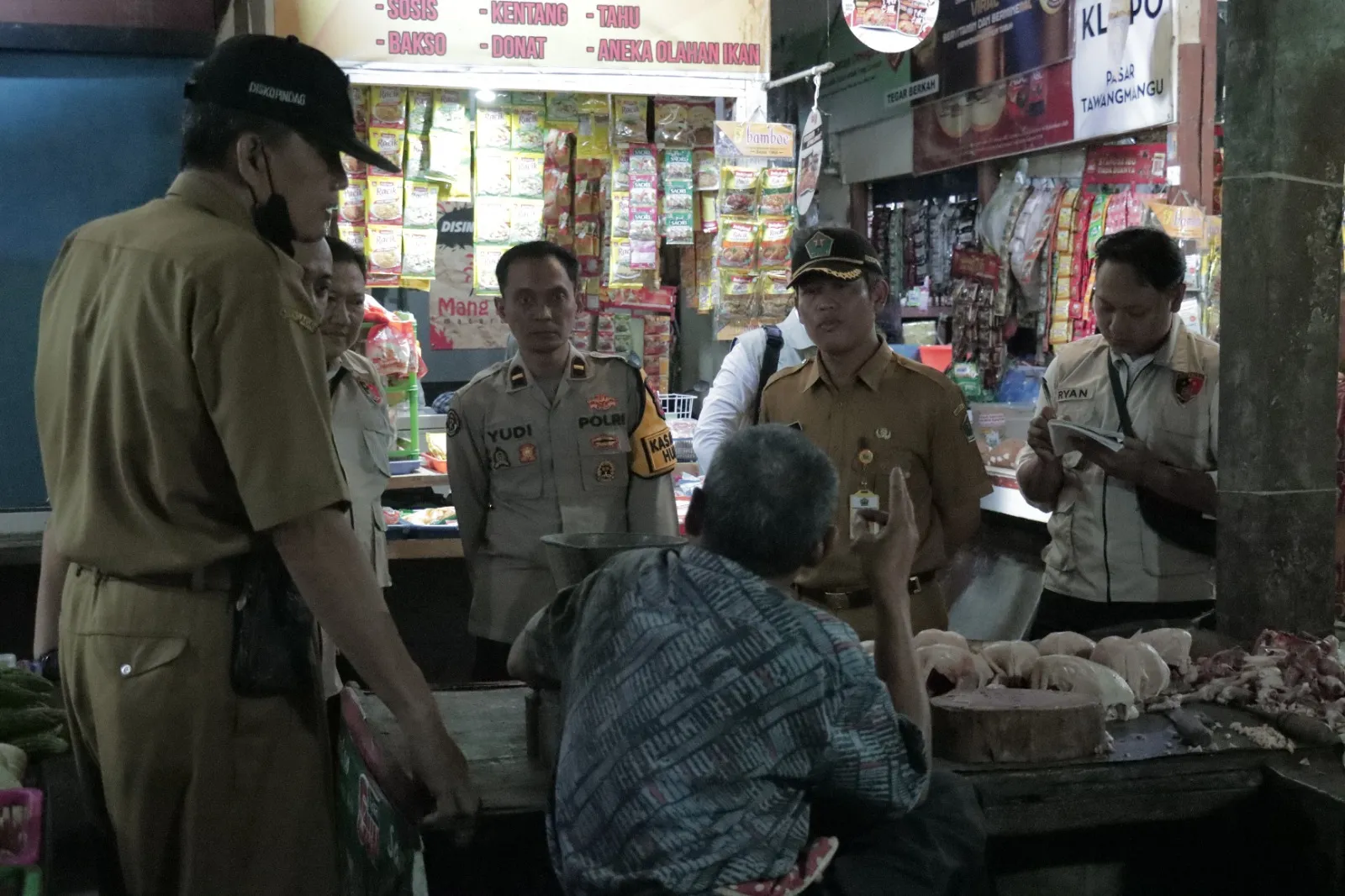 Harga Beras Premium Mulai Turun, Satgas Pangan Polresta Malang Kota Bersama Disperindag Terus Pantau Pasar