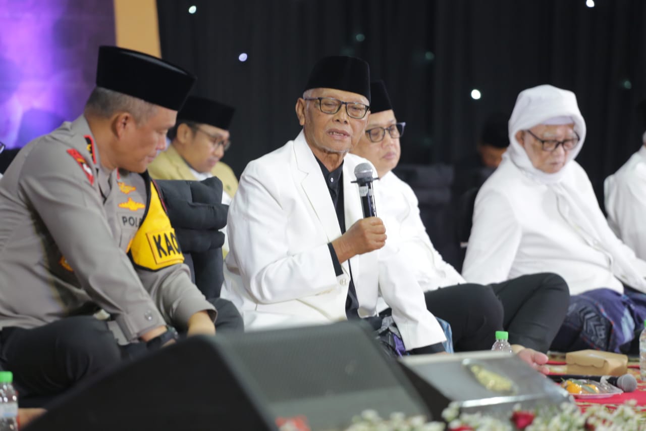 Sambut Ramadhan 1445 H Polda Jatim dan MUI Gelar Istighotsah Harmoni Kebangsaan Rawat Persatuan