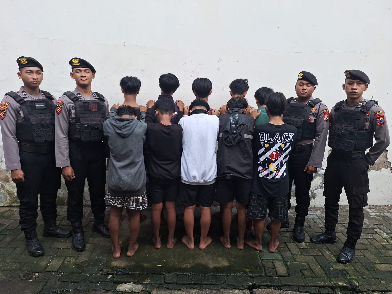 Polres Pelabuhan Tanjung Perak Amankan Puluhan Anggota Gangster All Star, Diduga Hendak Tawuran