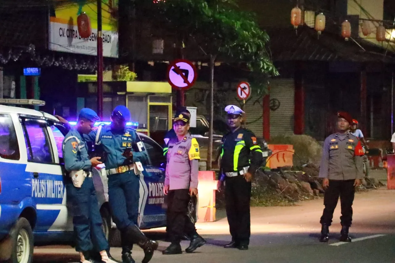 Harkamtibmas di Bulan Ramadhan, Polres Pelabuhan Tanjung Perak Gelar Patroli Skala Besar
