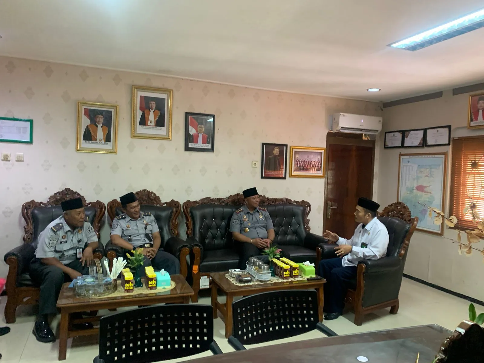 Minta Dukungan Dalam Pembangunan Zona Integritas Menuju Wilayah Bebas Dari Korupsi dan Wilayah Birokrasi Bersih dan Melayani WBBM dan Komitmen Pelayanan Publik