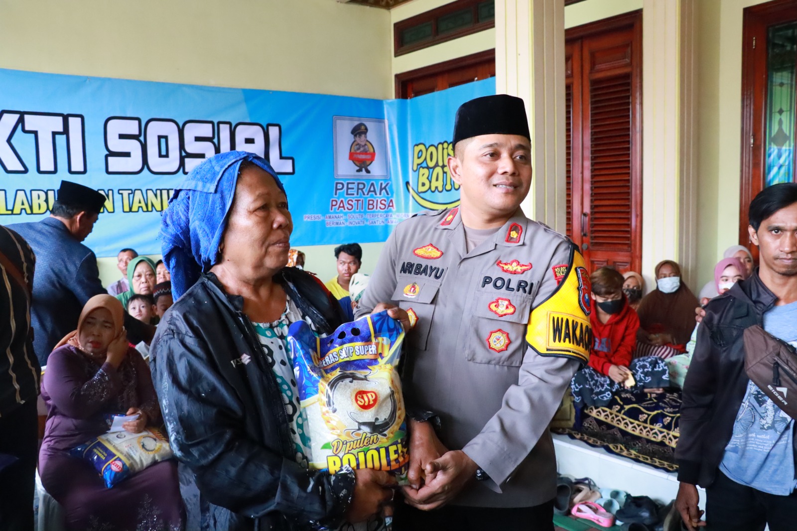 Berkah Ramadhan Polres Pelabuhan Tanjung Perak kembali Gelar Bakti Sosial dan Santuni Anak Yatim