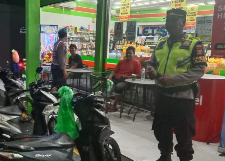 Patroli Subuh Ciptakan Situasi Aman dan Kondusif Wilayah Kutsel