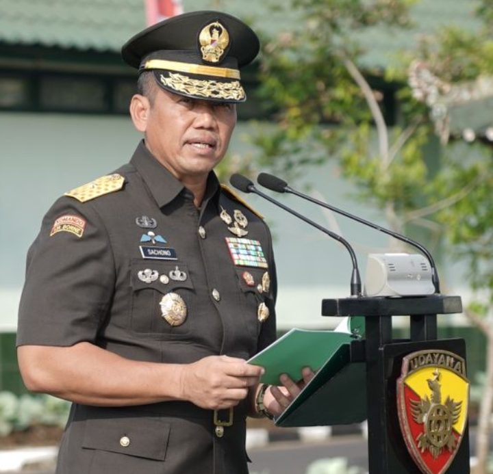 Kasdam IX/Udayana Lantik 83 Prajurit Praja Raksaka