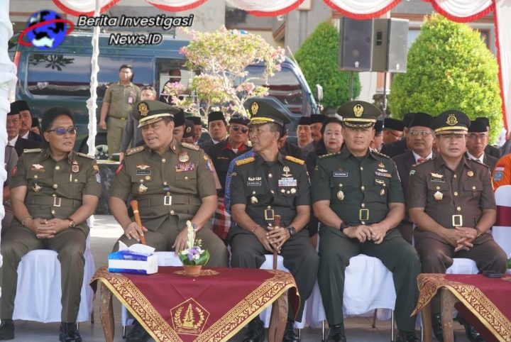 Danrem 163/Wira Satya Hadiri Peringatan HUT Satpol PP dan Satlinmas