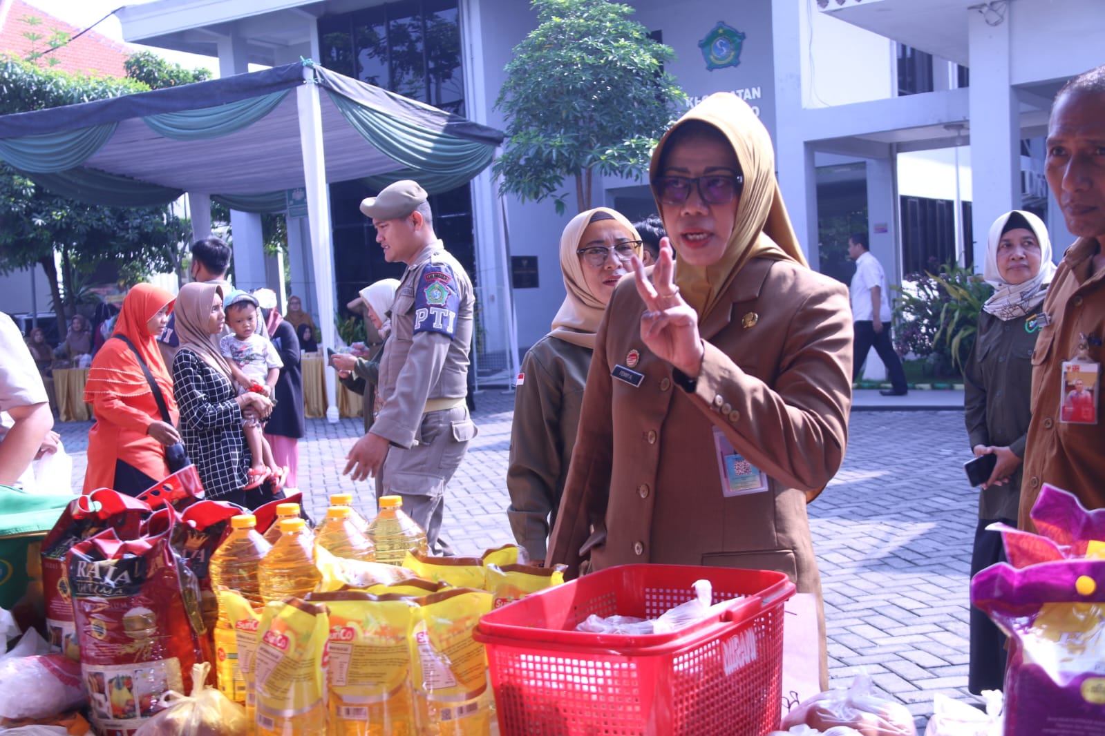 Pemkab Sidoarjo Gelar Gerakan Pangan Murah Untuk Stabilkan Harga Sembako Jelang Idul Fitri