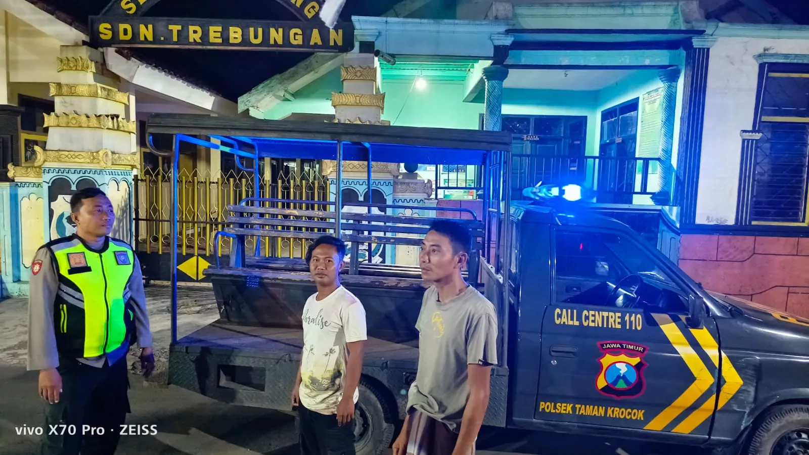 Polres Bondowoso Terjunkan Personel Patroli Rumah Kosong Pada Operasi Ketupat Semeru 2024