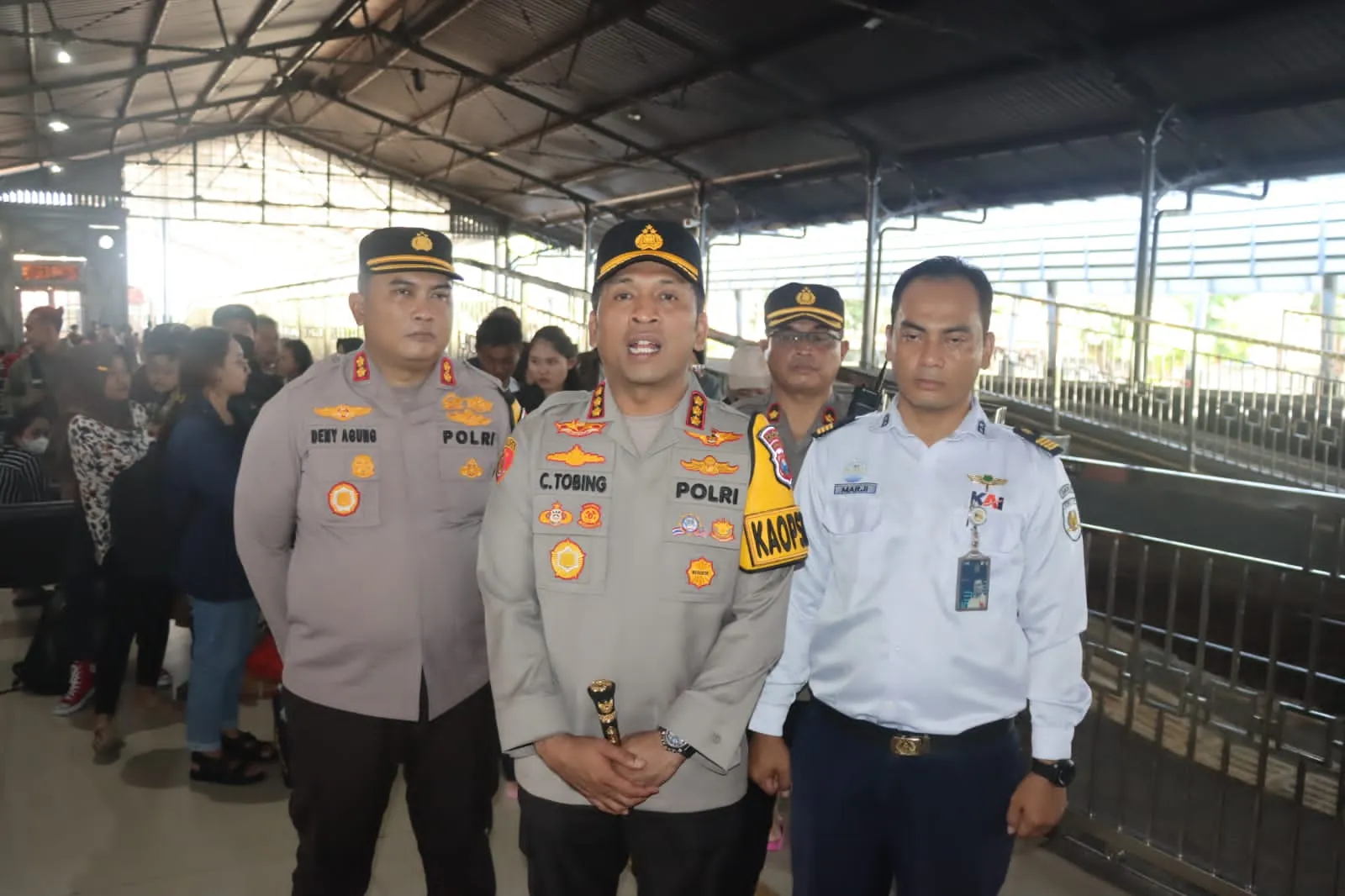 Kapolresta Sidoarjo Cek Arus Balik Penumpang Kereta Api