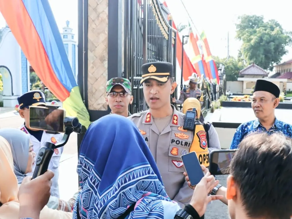 Mudik Ceria Penuh Makna, Kapolres Magetan dan Forkopimda Antar 350 Pemudik Balik Gratis ke Surabaya