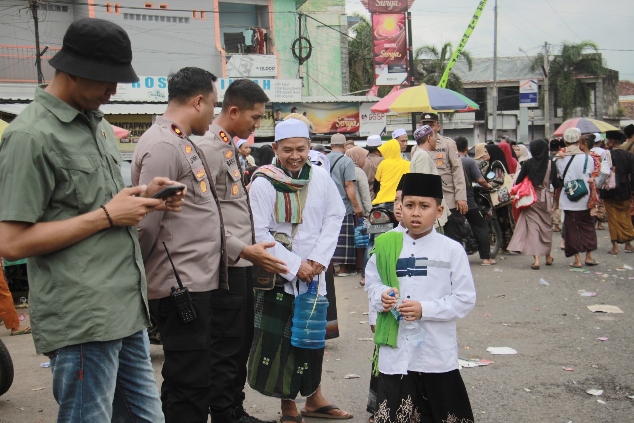 Haul Akbar Habib Sholeh di Tanggul Aman Dan Lancar, Kapolres Jember : Peran Petugas Pengamanan dan Masyarakat