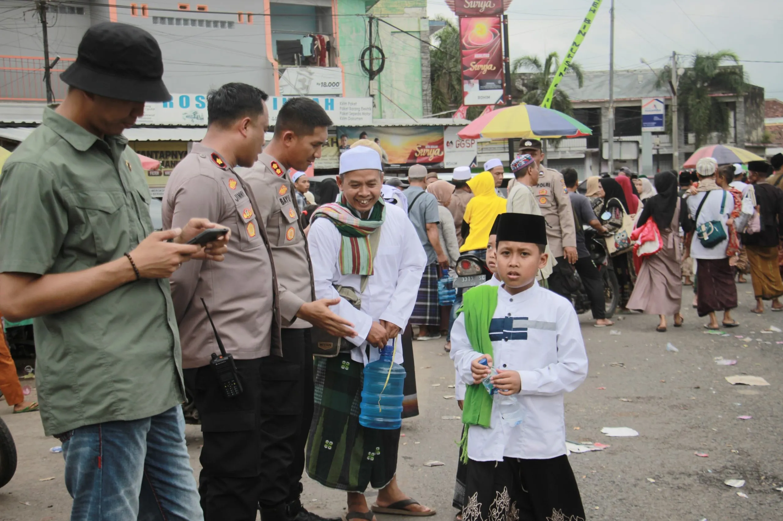 Haul Akbar Habib Sholeh di Tanggul Aman Dan Lancar, Kapolres Jember : Peran Petugas Pengamanan dan Masyarakat