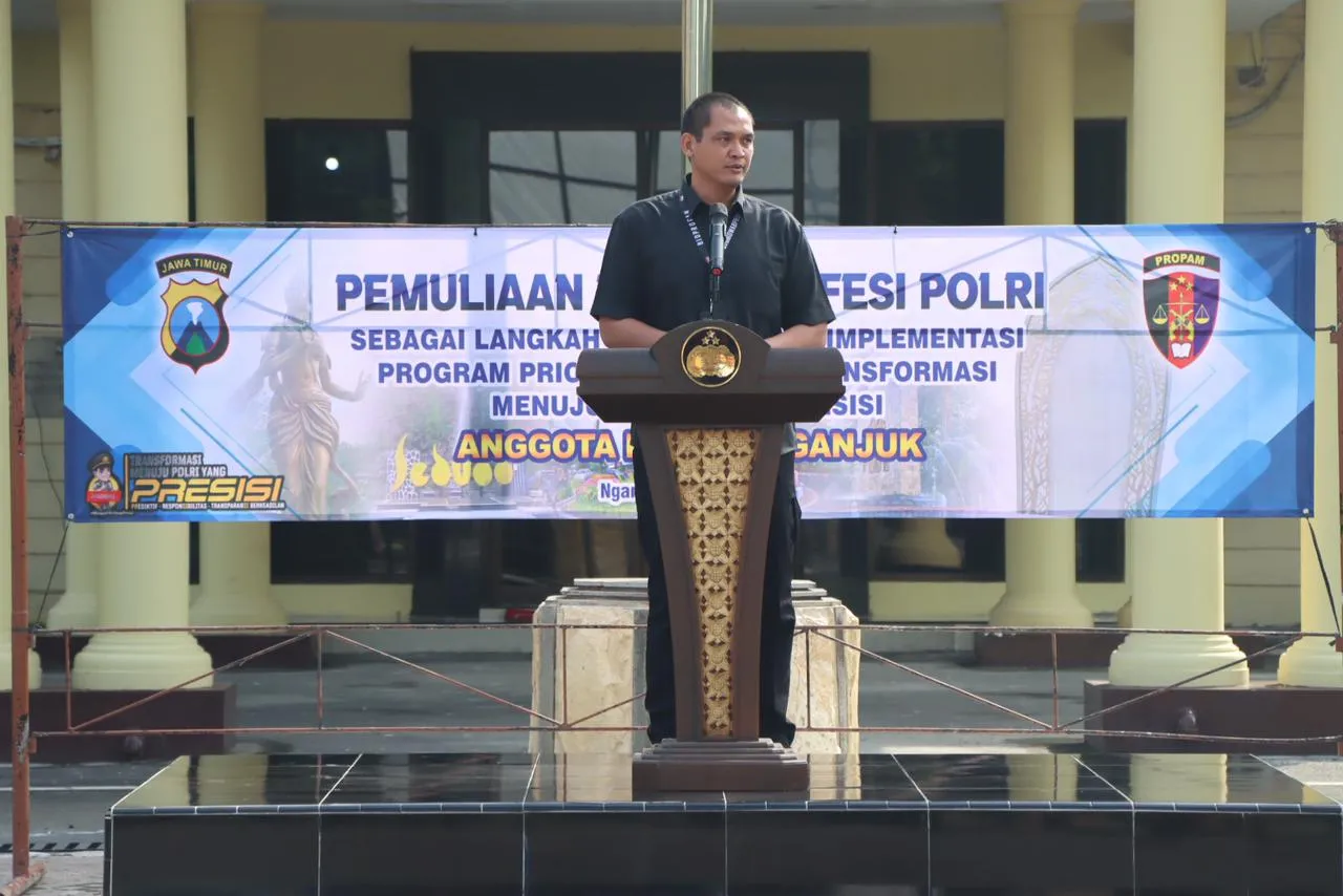 Tim Bidpropam Polda Jatim Gelar Gaktiblin Anggota di Polres Nganjuk