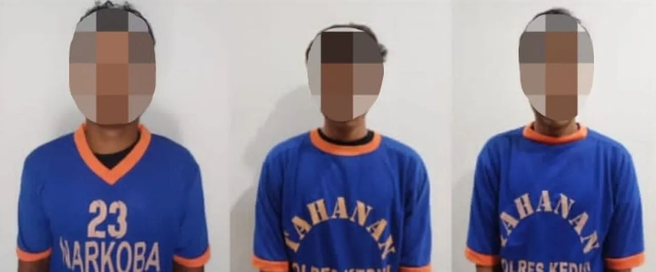 Polres Kediri Bekuk 3 Pengedar Pil Koplo, Amankan 231 Butir Pil Dobel L