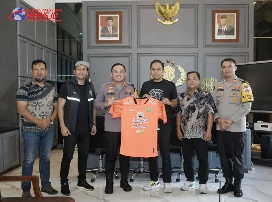 Official Persebaya Apresiasi Polrestabes Surabaya Dalam Pengamanan Pertandingan Liga 1
