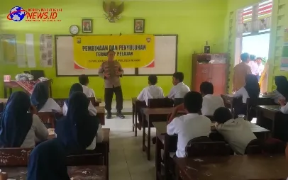 Cegah Hoax dan Bullying, Polres Ngawi Gencar Berikan Binluh ke Sekolah