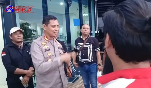 Tak ada kata terlambat, FWJ Indonesia Beri Kejutan Kepada Kapolres Metro Tangerang Kota