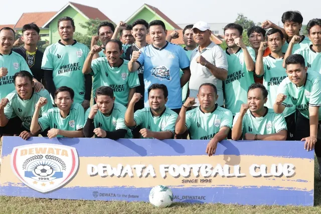 Resmikan PJU Lapangan Desa Wage, Plt. Bupati Sidoarjo Mengharap Hasilkan Atlet Berbakat