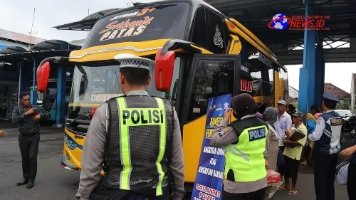 Sukseskan WWF 2024, Personel Gabungan Polres Lumajang Patroli KRYD di Terminal Minak Koncar