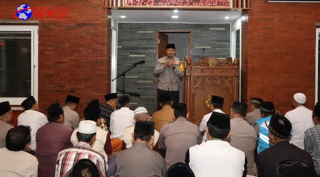 Safari Sholat Subuh di Masjid Al Khalid, Kapolres Kediri Kota Sampaikan Pesan Kamtibmas