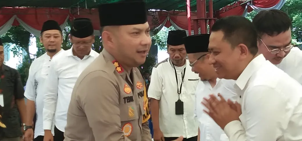 May Day, Kapolres Pasuruan Dampingi Kegiatan Sholawatan dan Doa Bersama Dalam Rangka Hari Buruh