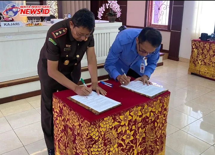 Kajari Gianyar Tandatangani Nota Kesepahaman dengan Perumda Tirta Sanjiwani