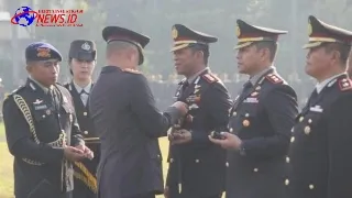 Kapolresta Sidoarjo Terima Pin Emas Kapolri Atas Dedikasi dan Inovasi Layanan Publik