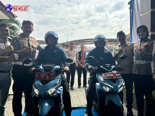 Inovasi Polda Jatim Motor Samsat Dulur Layani Masyarakat Cepat Dekat dan Bersahabat