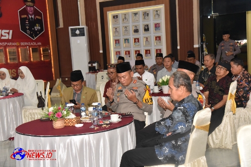 Doa Bersama Lintas Agama Dalam Memperingati HUT Bhayangkara ke 78 di Polres Bondowoso